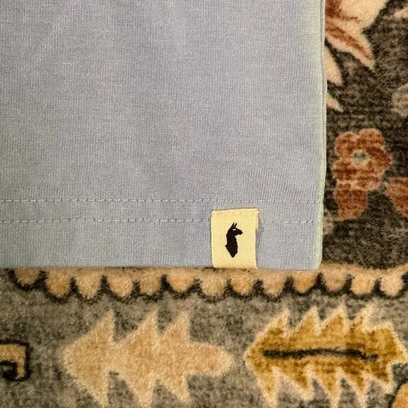 Cotopaxi Graphic Logo T-shirt Women's Cropped Outdoor Hiking Top Size Small - Picture 4 of 11